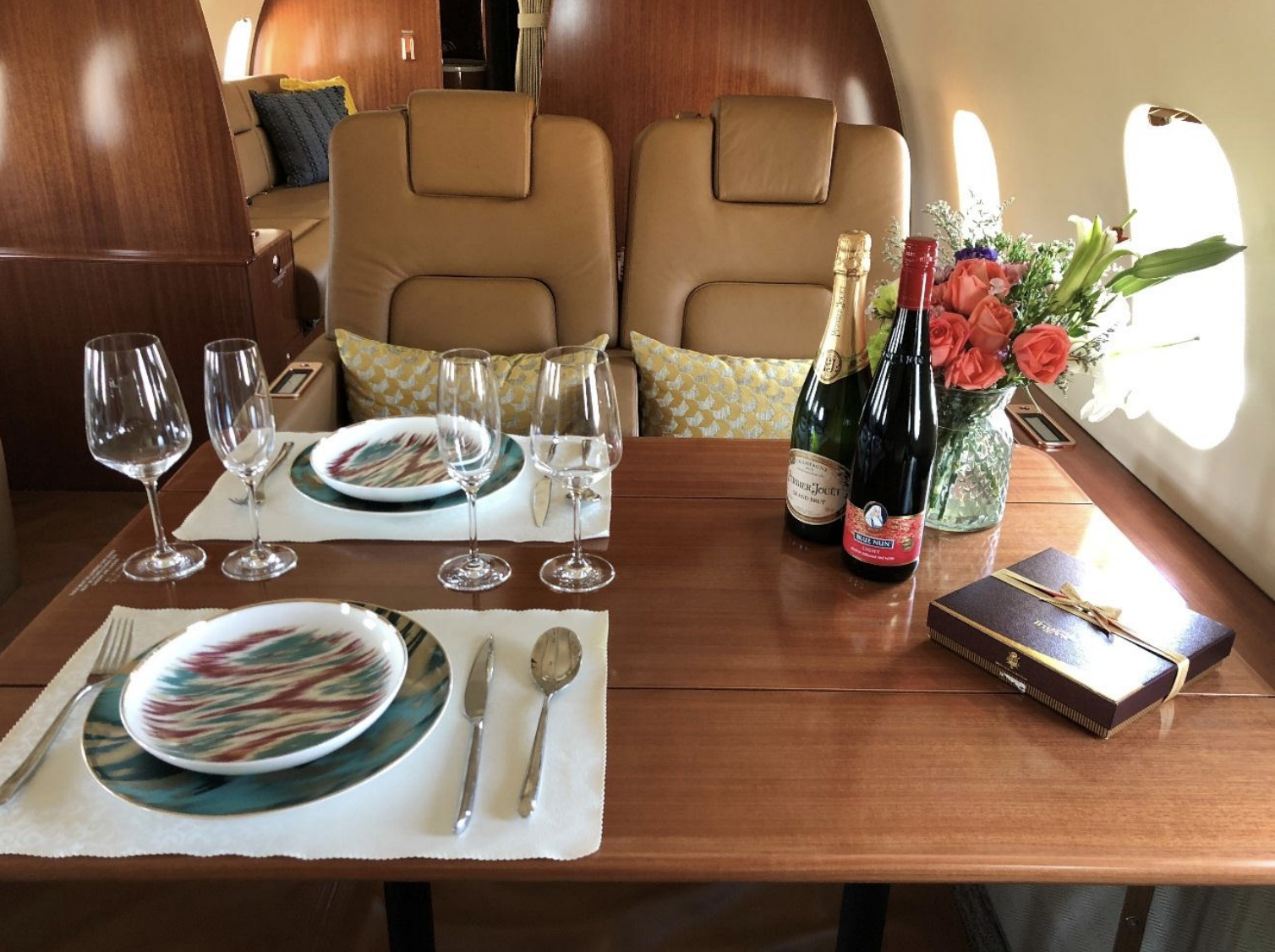 2001 Bombardier CRJ-200 (VIP configuration)