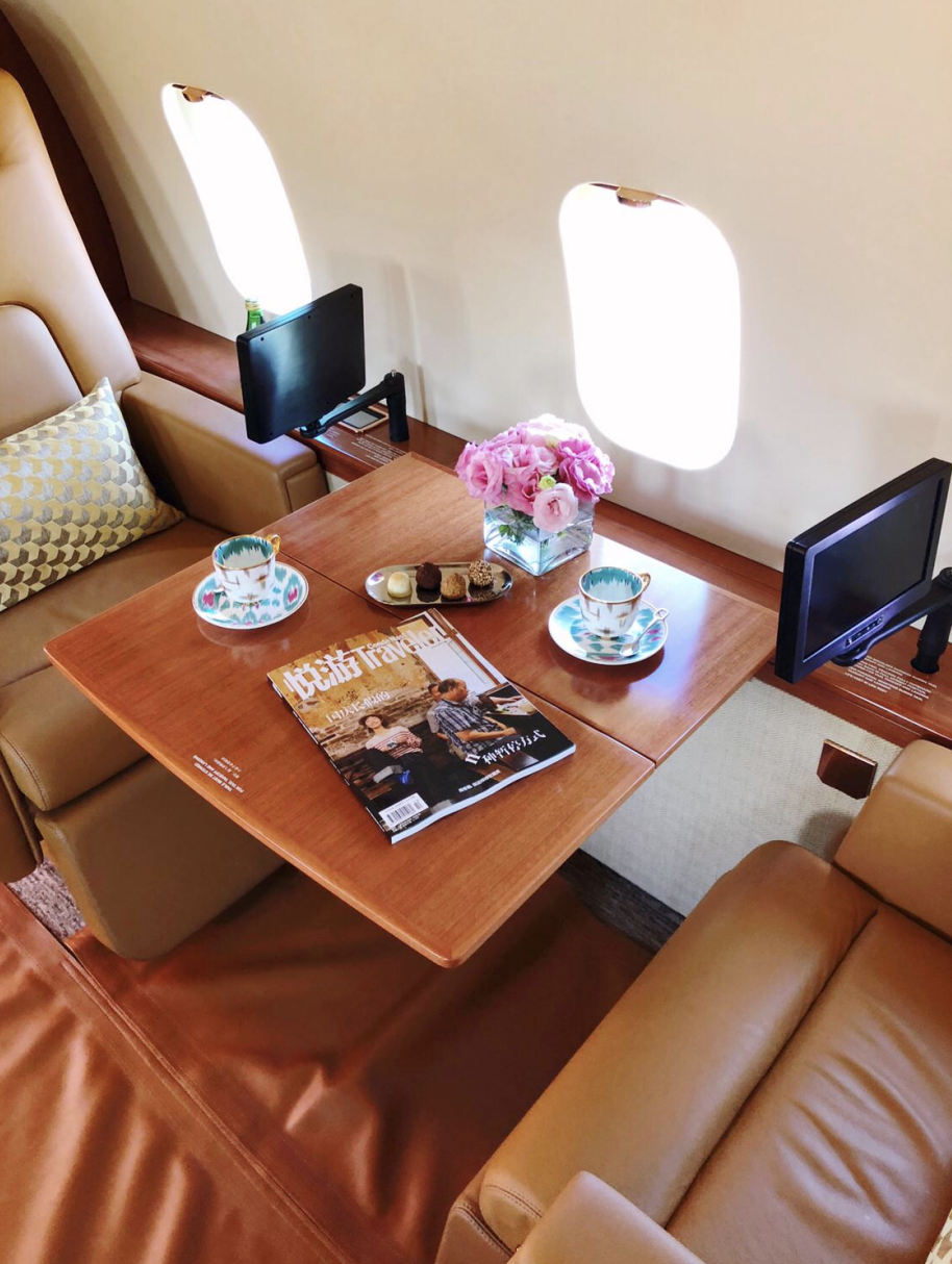 2001 Bombardier CRJ-200 (VIP configuration)